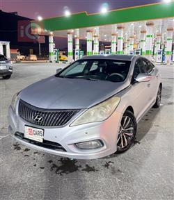 هيونداي أزيرا